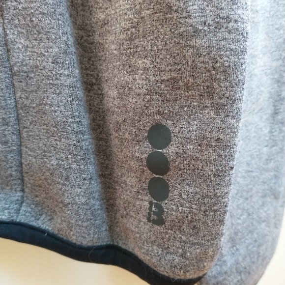 Bench sweater - Picture 5 of 6